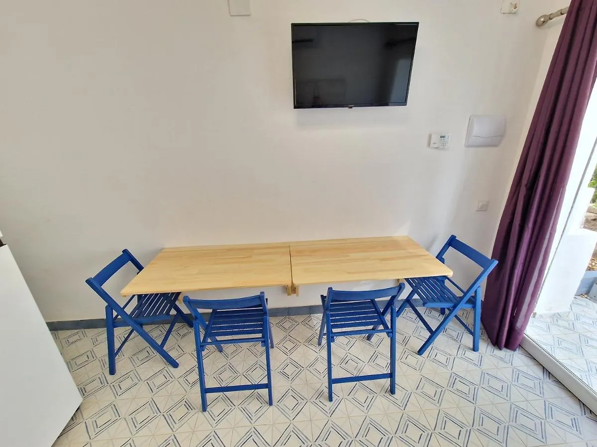 La Maisonnette Bleue Empuriabrava Spain