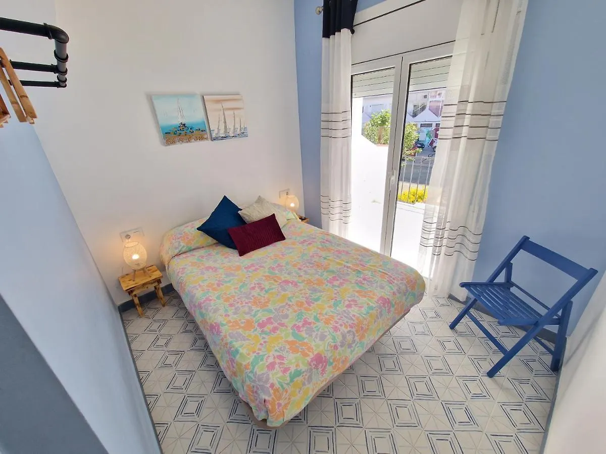 La Maisonnette Bleue Empuriabrava 0*,  Spain